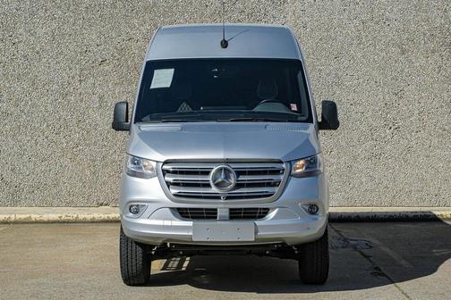 2022 Mercedes-Benz Sprinter 2500 144 WB