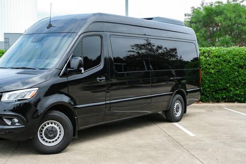 Black 2022 Mercedes-Benz Sprinter 2500 High Roof