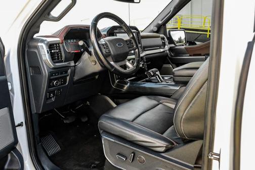Oxford White 2022 Ford F-150 Lariat