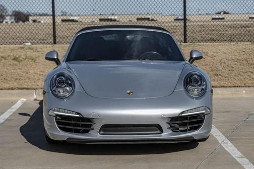 2015 Porsche 911 Carrera S