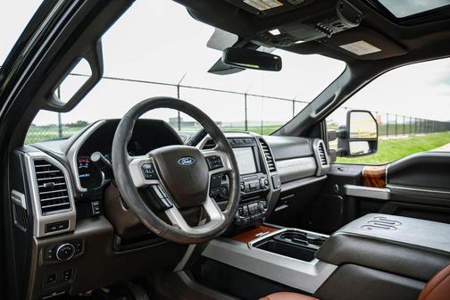 Gray 2018 Ford F-250 King Ranch