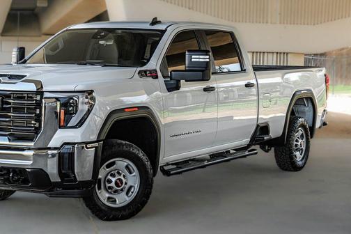 2024 GMC Sierra 2500 Pro