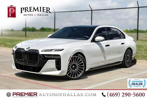 Mineral White Metallic 2025 BMW 740 i