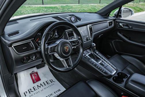 Silver 2017 Porsche Macan GTS