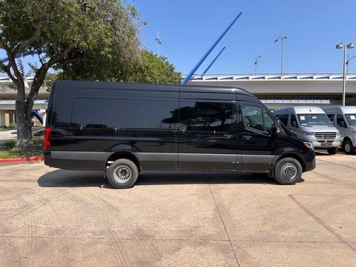 2024 Mercedes-Benz Sprinter 3500XD High Roof