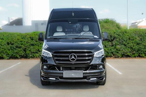 2024 Mercedes-Benz Sprinter 2500 170 WB