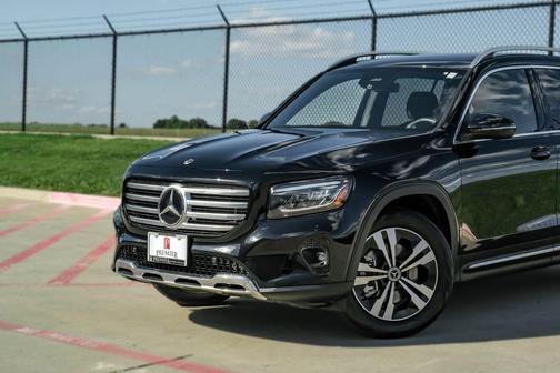 Black 2025 Mercedes-Benz GLB 250 Base