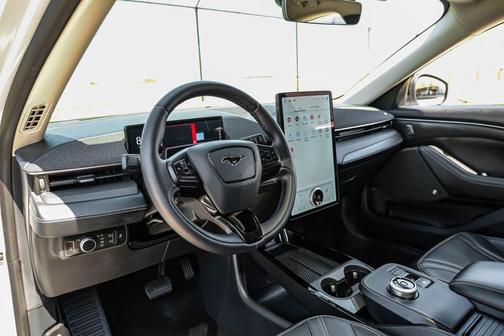 White Metallic 2022 Ford Mustang Mach-E Premium