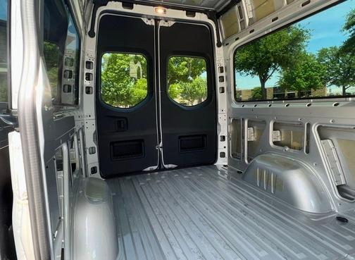 Iridium Silver 2022 Mercedes-Benz Sprinter 2500 144 WB