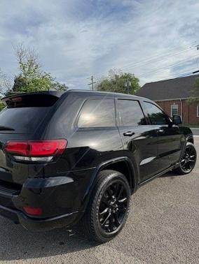 Diamond Black 2019 Jeep Grand Cherokee Altitude