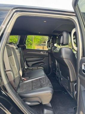 Diamond Black 2019 Jeep Grand Cherokee Altitude