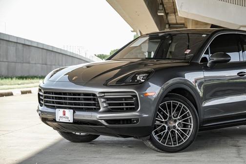 2020 Porsche Cayenne Base
