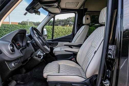 2019 Mercedes-Benz Sprinter 3500 170 WB
