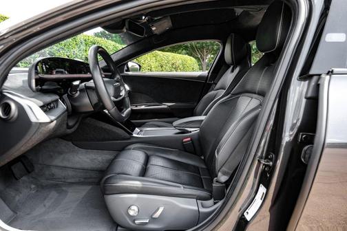 Black 2022 Lucid Air Grand Touring