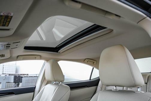 2015 Lexus ES 350 350