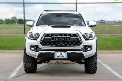 Super White 2019 Toyota Tacoma TRD Pro