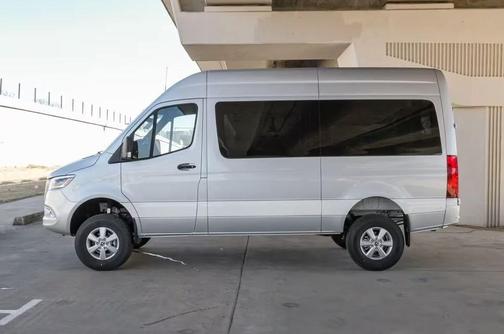 2023 Mercedes-Benz Sprinter 2500 144 WB