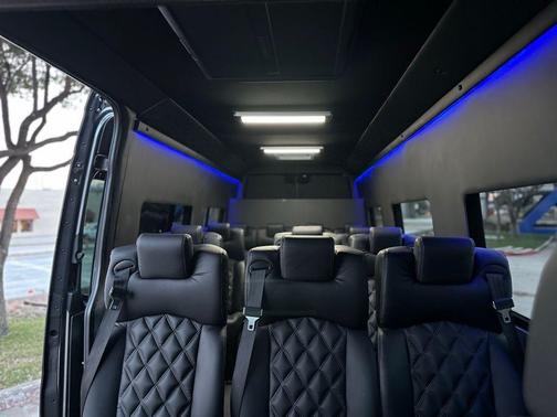 2021 Mercedes-Benz Sprinter 4500 High Roof