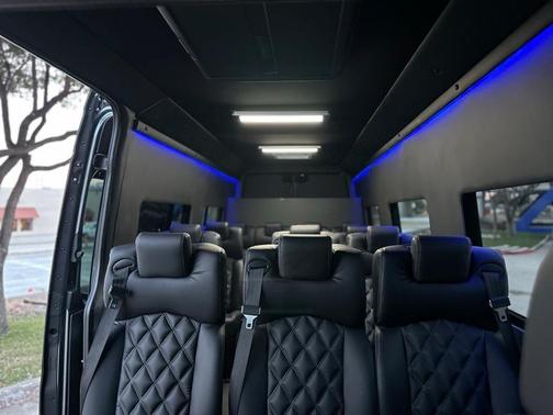 2021 Mercedes-Benz Sprinter 4500 High Roof