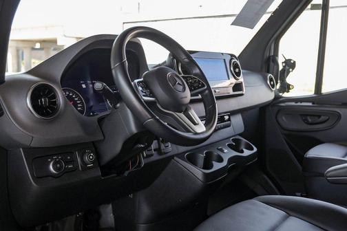 2022 Mercedes-Benz Sprinter 4500 High Roof