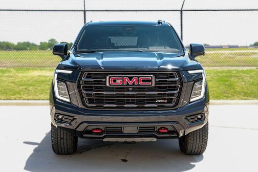 Onyx Black 2025 GMC Yukon AT4 Ultimate