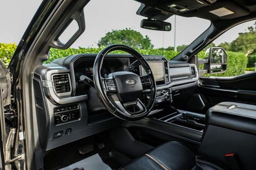 Agate Black Metallic 2024 Ford F-450 Platinum