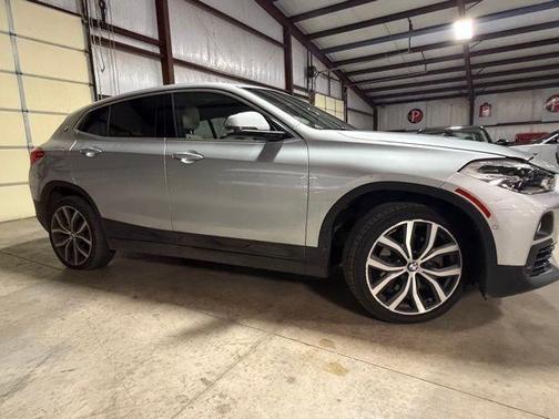 Glacier Silver Metallic 2018 BMW X2 xDrive28i