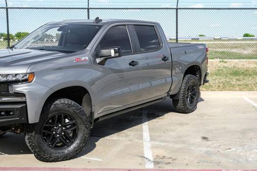 Satin Steel Metallic 2021 Chevrolet Silverado 1500 LT Trail Boss