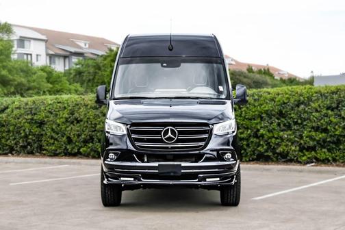 2024 Mercedes-Benz Sprinter 2500 Luxury