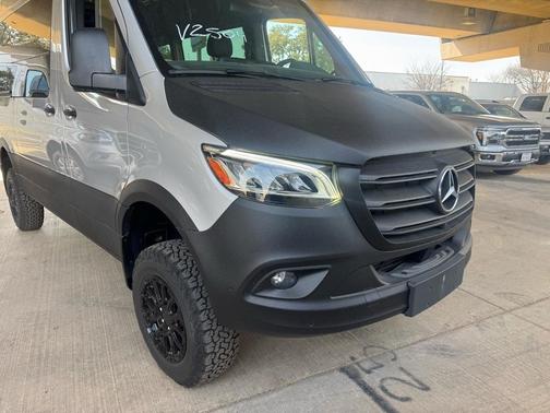 2023 Mercedes-Benz Sprinter 2500 RHINO