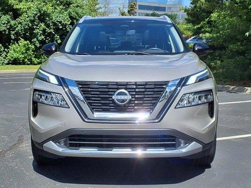 2022 Nissan Rogue Platinum