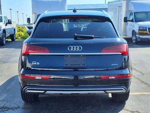 2021 Audi Q5 40 Premium Plus
