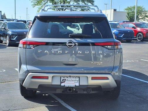 2023 Nissan Pathfinder Platinum