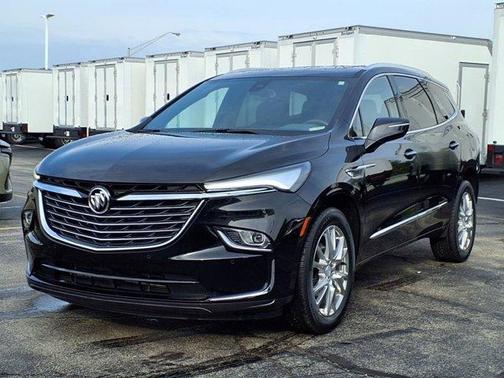 2022 Buick Enclave Essence