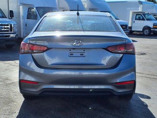 2019 Hyundai Accent SE