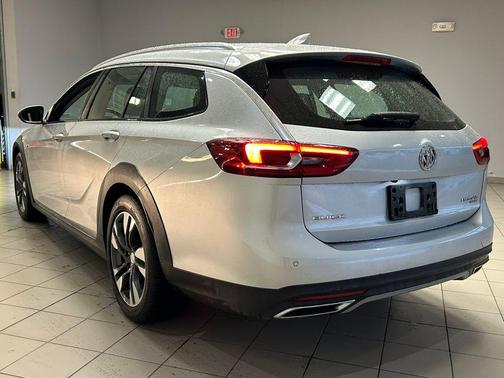 2018 Buick Regal TourX Preferred