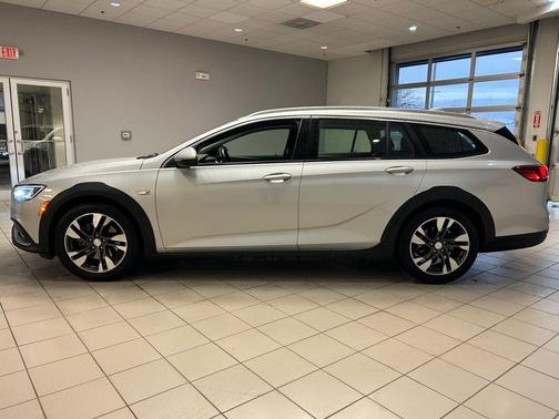 2018 Buick Regal TourX Preferred
