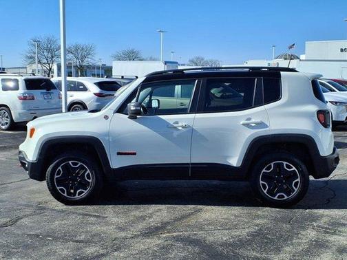 2016 Jeep Renegade Trailhawk