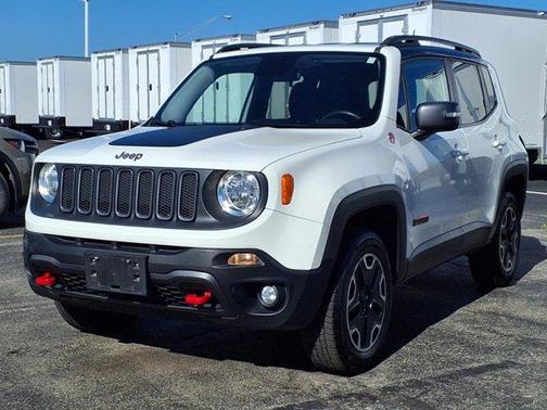 2016 Jeep Renegade Trailhawk
