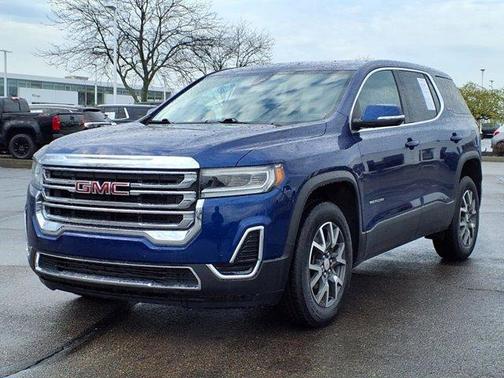 2023 GMC Acadia SLE