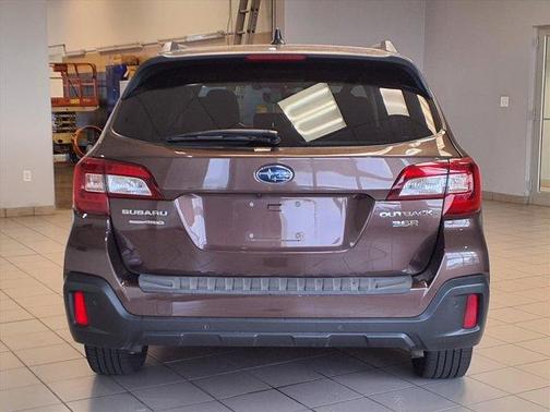 2019 Subaru Outback 3.6R Touring