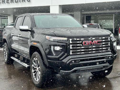 2023 GMC Canyon Denali