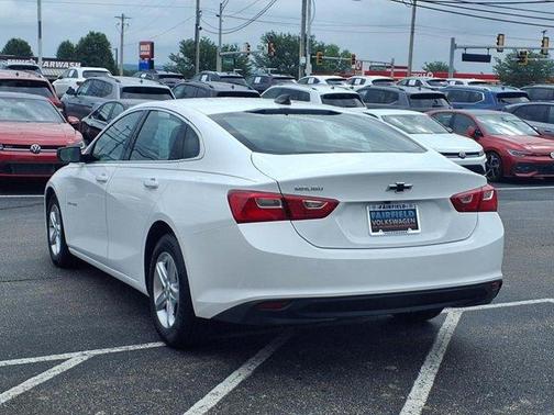 2022 Chevrolet Malibu 1LS