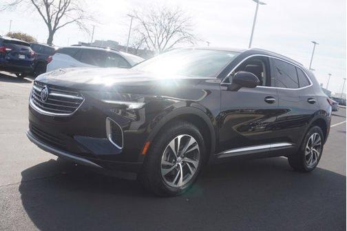 Photo 4 of 28 of 2022 Buick Envision Essence
