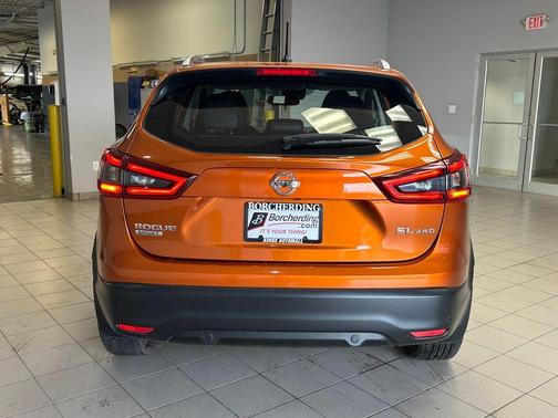 2021 Nissan Rogue Sport SL