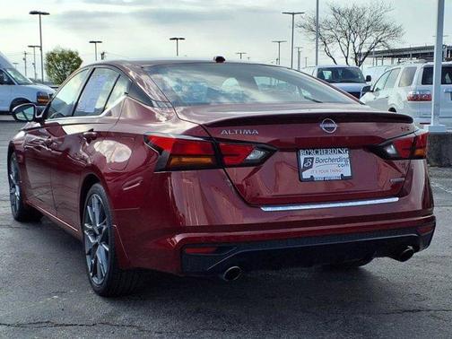 2023 Nissan Altima 2.0 SR