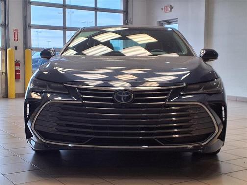 2019 Toyota Avalon Hybrid Limited