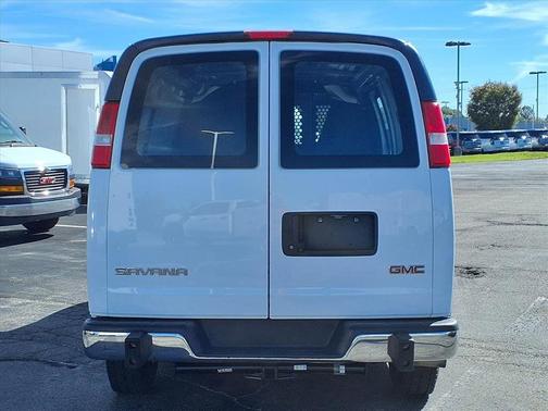 2021 GMC Savana 2500 Work Van