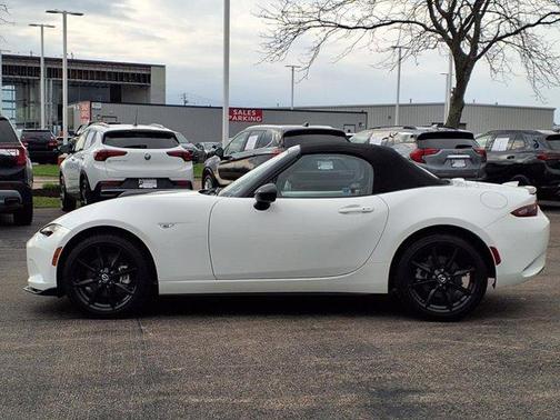 2021 Mazda MX-5 Miata Club