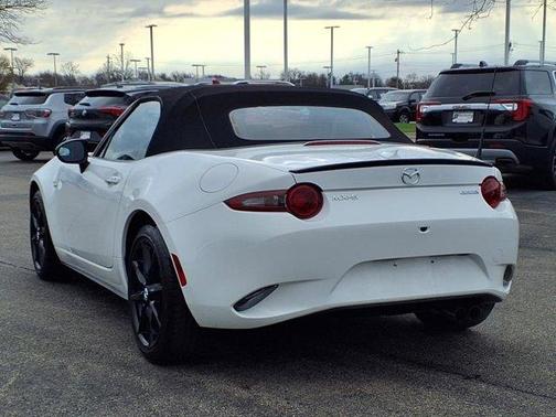 2021 Mazda MX-5 Miata Club